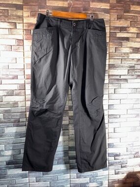 EUC 5.11 Tactical Men's Black Straight-Leg Work Pants 36x34
